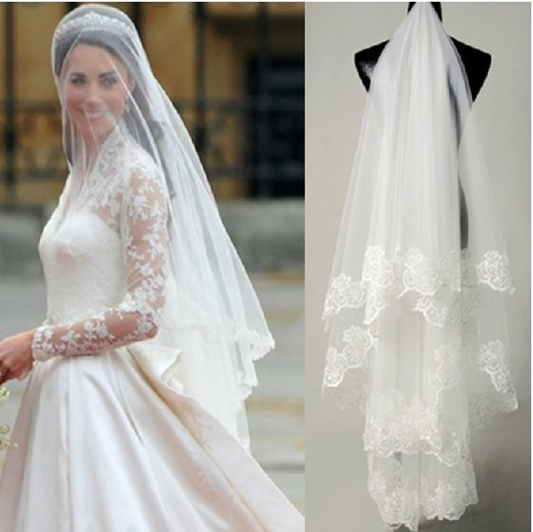 Fashion Beautiful Short One Layered Lace Appliques Edge Tulle Wedding Bridal Veils Wedding Accessories For Bride