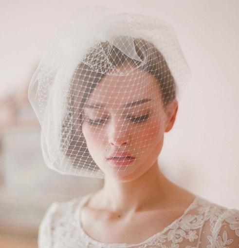 Wholesale hot sell Bridal wedding supplies European and American bride double veil V004