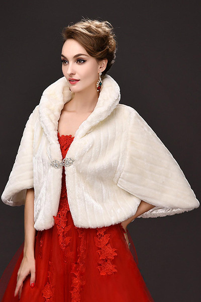 2018 Winter Ivory New Bridal Wraps Faux Fur Jacket For Wedding Prom Ivory Winter Warm Bridesmaid Rhinestone Bolero CPA971