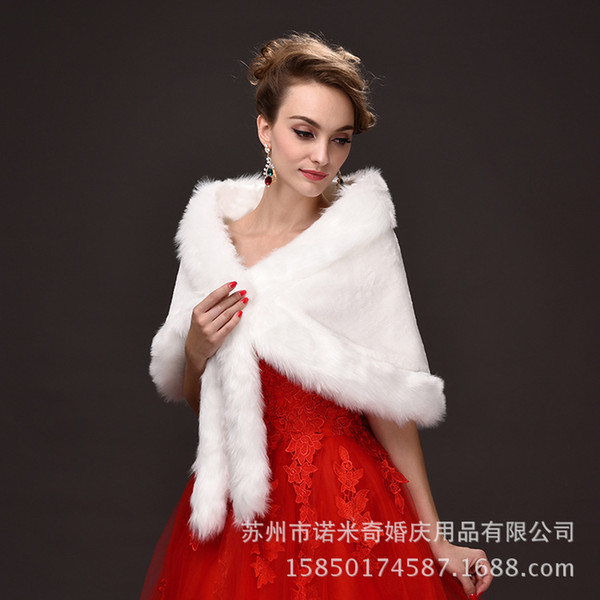 Romantic 2018 Hooded Bridal Cape Long Wedding Cloaks Faux Fur For Winter Wedding Bridal Wraps Bridal Cloak Plus Size Christmas Gifts