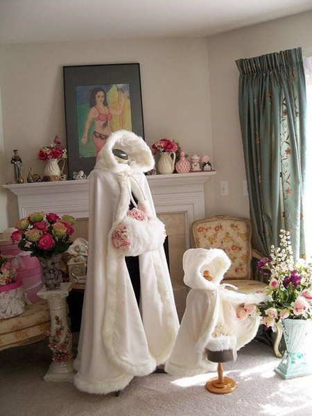 Cheap 2015 Plus Size Winter Bridal Cape Fur Wedding Cloaks Flower Girls Cloak Hooded Perfect For Winter Wedding Bridal Cloaks