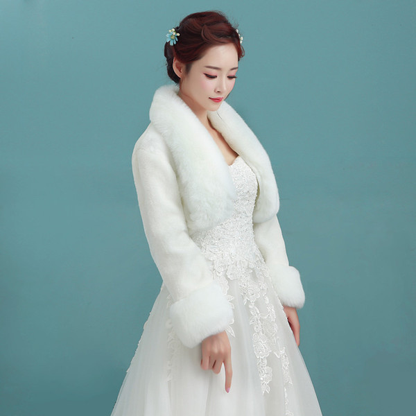 2018 Hot Sale Ivory Color Sleeveless High Quality Faux Fur Boleros Coat Wedding Jacket Bridal Jackets Free Shipping