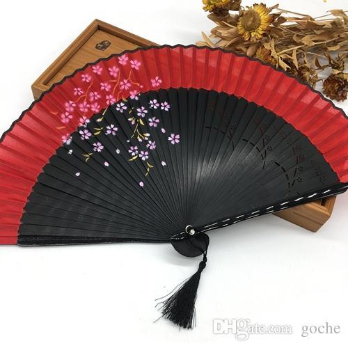 High Quality Japanese Silk Sakura Painting Folding Fan with Gift Bag Tassel Wedding Gifts for Guests Party