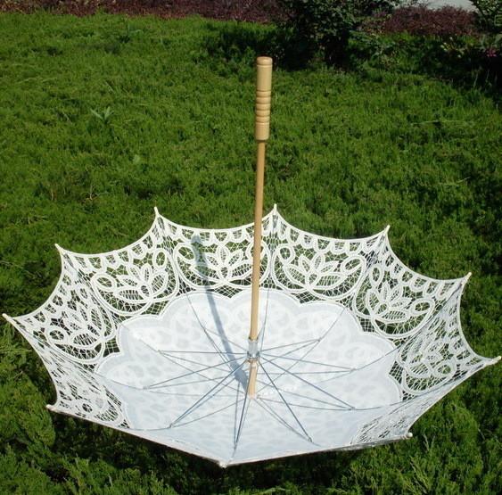 Lace Bridal Parasols Wedding Umbrella New Arrival Photography props 82cm Diameter 68CM length Beautiful Bridal Accessories