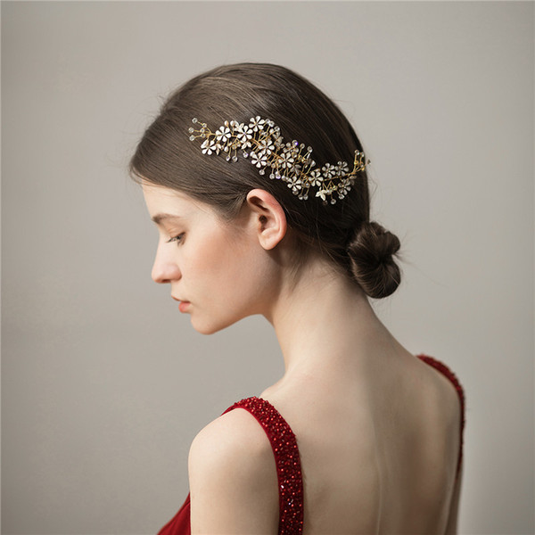 Exquisite Gold Floral Hair Comb For Bride Rhinestone Women Hair Jewelry Handmade Wedding Accessories Bridal Headpiece