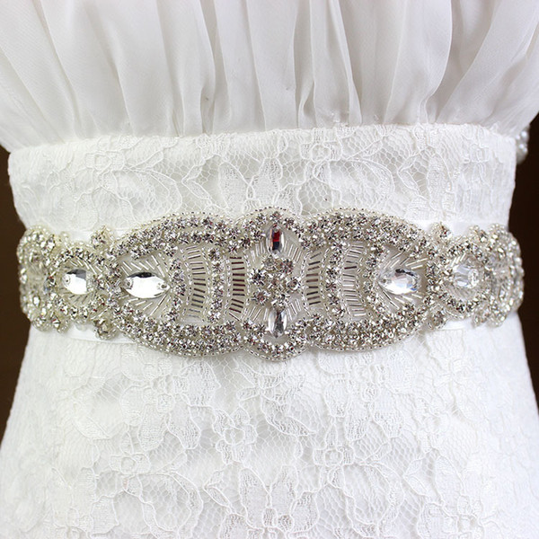 2018 Elegant Wedding Dress Waist Belts Fashion Shining Crystal Rhinestone Design Bridal Sashes Luxury Pearl Handmade Wedding Belt