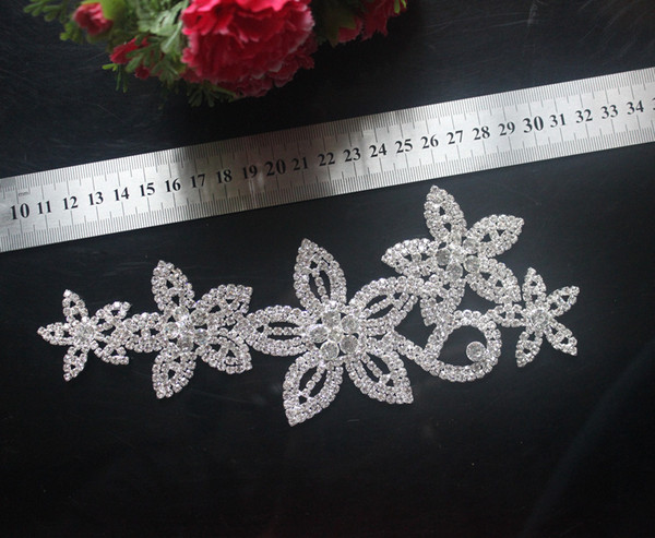 1pcs Gorgeous Rhinestone Trim Wedding Bridal Sew On Dress Applique Silver Crystal Rhinestone Sash Belt Wedding Supply