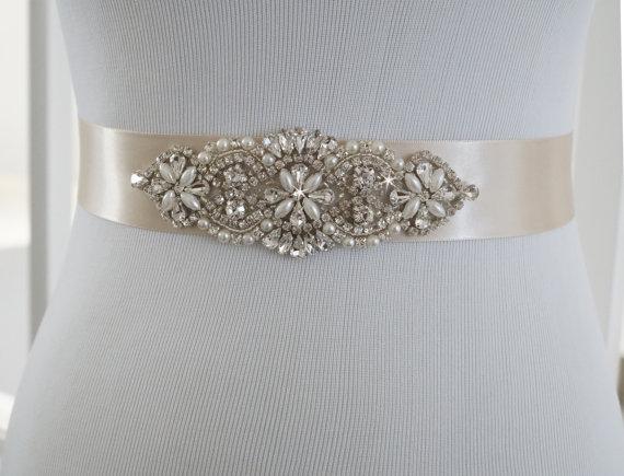 Hot Sale Exquisite Beading Wedding Belt For Bridal Wedding Accessory Pearls Rhinestone Crystals Wedding Sashes With Ribbon