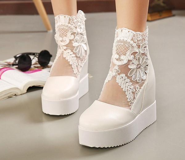 Newest style lace hollow out dress shoes fashion thick bottom princess shoes evening party bridal wedding shoes shuoshuo6588