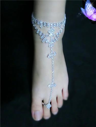 Sexy Crystal Women Bride Barefoot Sandal Foot Jewelry Anklet Chain Beach Sandal with Toe Ring Lady Party Anklet Wedding Bridal Accessory