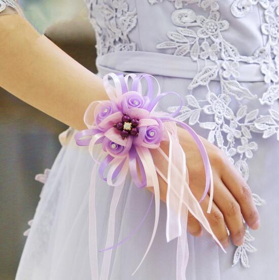 2018 New Arrival Bridal Wrist Flowers European Style Simulation Hand Accessories Hot Sale Bridesmaid Wedding Flower