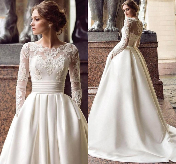 Elegant Long Sleeves Lace Appliqued A-line Wedding Dresses Vintage Bateau Plus Size Bohemain Beach Bridal Gown BC2486