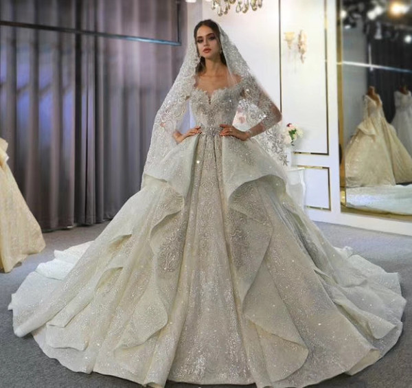 2020 Off Shoulder A-line Wedding Dresses Luxurt Crystal Beaded Lace Appliuqed Cathedral Train Open Back Bridal Gown