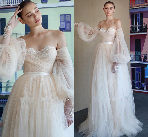 Elegant Light Champagne Poet Long Sleeves A-line Wedding Dresses Cheap Lace Tulles Appliqued Plus Size Beach Bohemian Bridal Gown