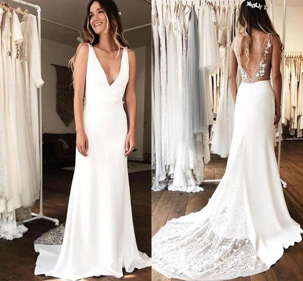 Cheap Bohemian A-line Wedding Dress Elegant Vintage Plus Size Lace Appliqued Beach Boho Bridal Gown Open Back BM1513