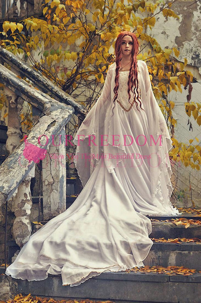 Medieval Long Sleeve Chiffon Wedding Dresses Strapless Gold Appliques A Line Sweep Train Garden Country Bridal Gown Custom Made