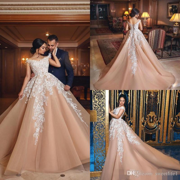 Elegant Arabic Wedding Dresses Sexy Off the Shoulder Appliques Lace Bridal Dress Plus Size A Line Bride Ball Gown Saudi Arabia