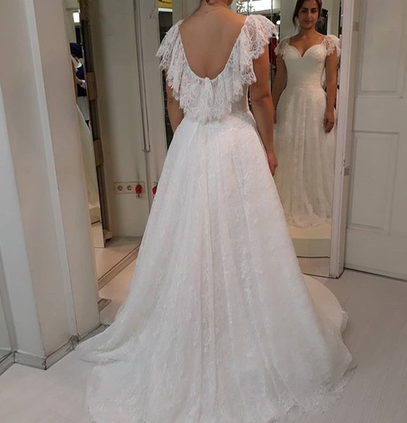 Elegant Simple Design V Neck Wedding Dresses Sexy Backless Lace Sweep Trian Boho Garden Wedding Dresses Bridal Gowns