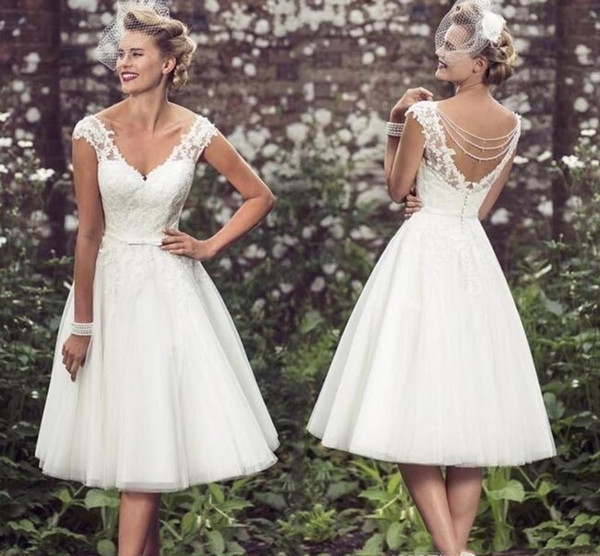 Elegant Tea Length Wedding Dresses Cap Sleeves Appliques Lace Wedding Gowns Tulle V Neck Short Bridal Gowns Country Wedding Dresses