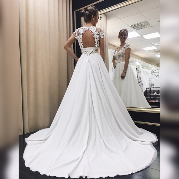 Sexy country wedding dresses backless deep V neck bridal gowns vintage lace appliques plus size Beach wedding gowns custom made