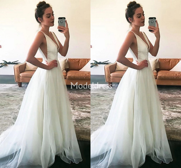 New Arrival Bohemain Wedding Dresses Deep V-Neck Sweep Train Wedding Gowns Garden Beach Bridal Dresses Cheap Country Style Vestidoe De Noiva