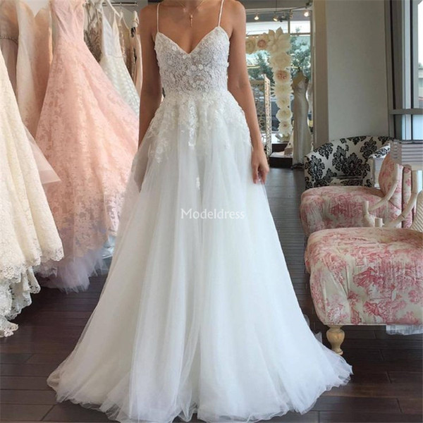 Charming Wedding Dresses Spaghetti Strap Appliques Sweep Train Garden Country Bridal Gowns Plus Size Elegant Castle Chapel Vestidoe De Noiva