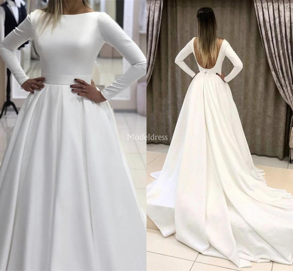 Simple Wedding Dresses Jewel Neck Long Sleeves Backless Court Train Modern Castle Chapel Bridal Gowns Gorgeous Church Vestidoe De Noiva