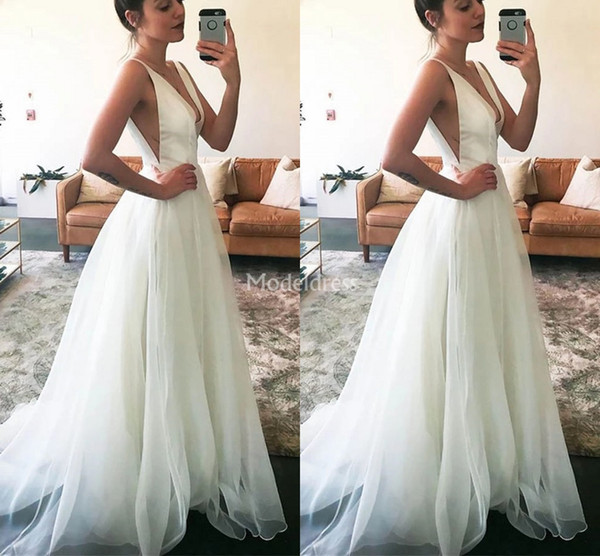 New Gorgeous Wedding Dresses Deep V-Neck A Line Sweep Train Soft Country Bach Bridal Gowns Simple Cheap Castle Garden Vestidoe De Noiva