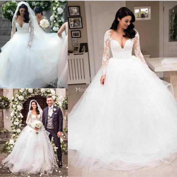 Gorgeous Lace Wedding Dresses Illusion Long Sleeves Tiered Sweep Train Country Style Bridal Gowns Retro Castle Chapel Vestidoe De Noiva