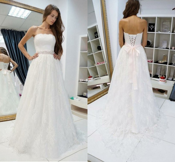 Gorgeous Lace Wedding Dresses Strapless Backless A Line Sweep Train Chic Country Castle Bridal Gown Charming Chapel Church Vestidoe De Noiva