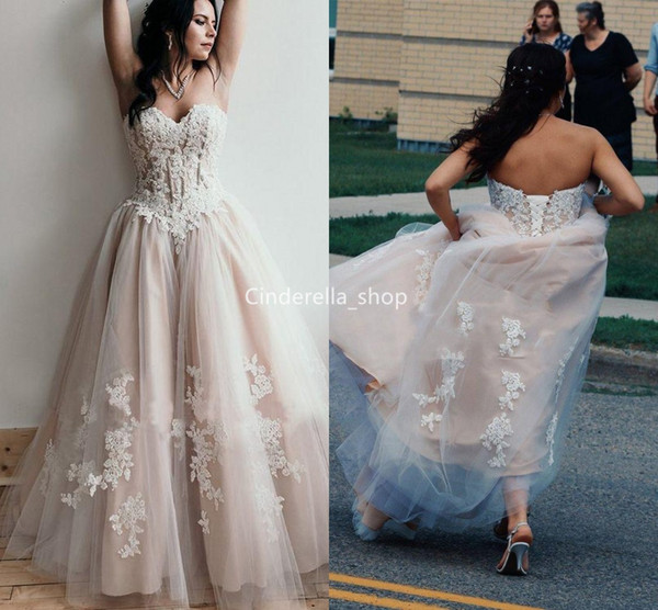 Romantic Sweetheart Wedding Dresses Lace Appliques Champagne A-Line Garden Mariage Gowns Customized vestidos de novia