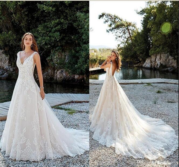 Sexy Open Back A Line Beach Wedding Dresses Sleeveless Lace Appliques Tulle Long Bridal Gowns vestido de novia BA9878