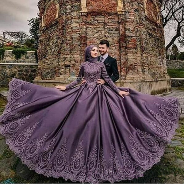 gorgeous Arabic Purple Muslim Wedding Dress Turkish Lace Applique high neck Islamic Bridal Dresses Long Sleeve Wedding Gown