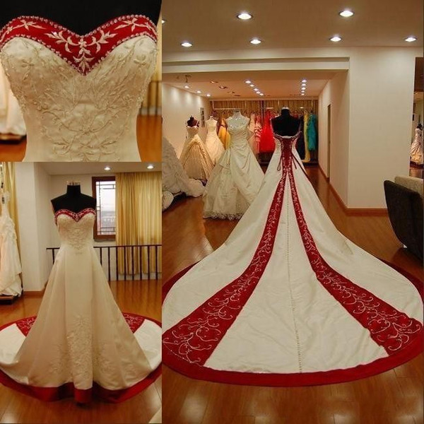 Traditional Red and White Embroidery Plus Size Wedding Dresses Custom Made Corset Back Novia Sweetheart Chapel Train Bridal Gown