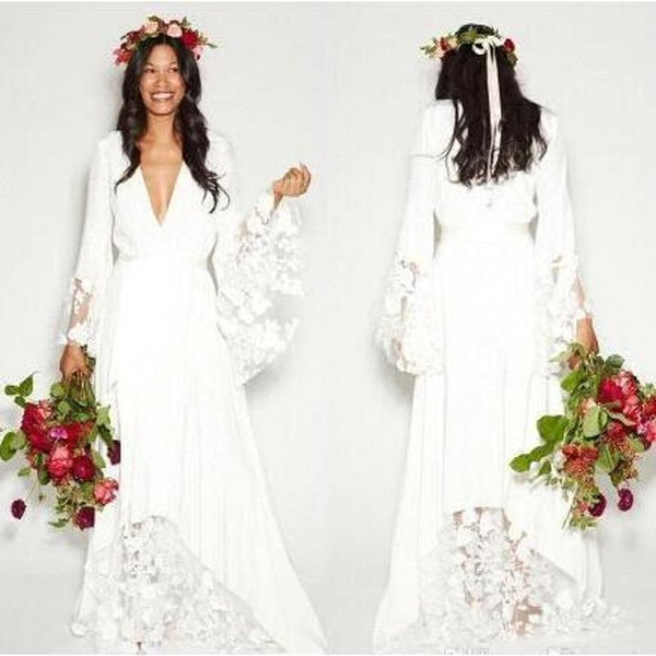 Simple Bohemian Country Wedding Dresses Long Sleeves Deep V Neck Floor Summer Boho Hippie Beach Western Bridal Wedding Gown BA2541