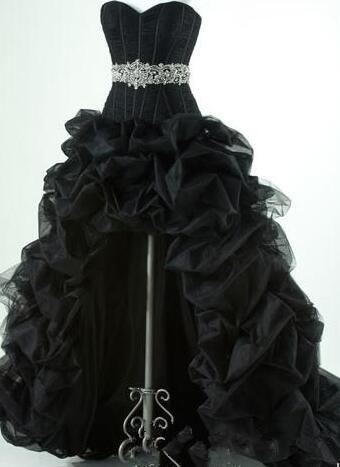 Gothic Black High Low Wedding Dresses Hot Selling New Custom Beads Crystal Sash Sweetheart Ruffled Organza Tulle Bridal Gowns W070