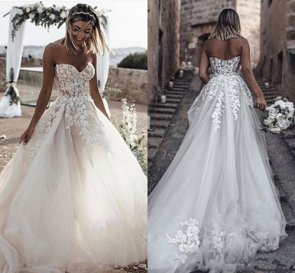 Bohemian Tulle Wedding Dresses New Design Court Train Applique A-Line Sweetheart Lace Country Bridal Gowns Vestidos De Novia W202