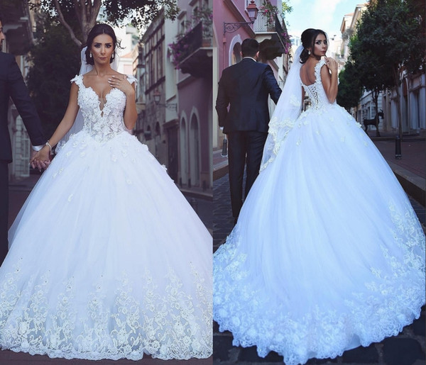 New Vestios De Novia Backless Wedding Dresses V-neck Sleeveless Lace Up Back Lace Appliques Bridal Gowns With Long Train HY4144