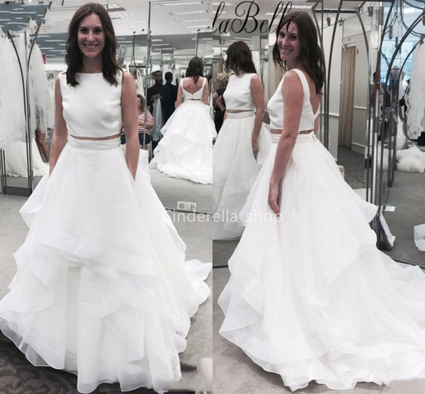 Simple Two Pieces White A-Line Wedding Dresses Backless Tiered Modest Bridal Gowns Pus Size robe de mariée