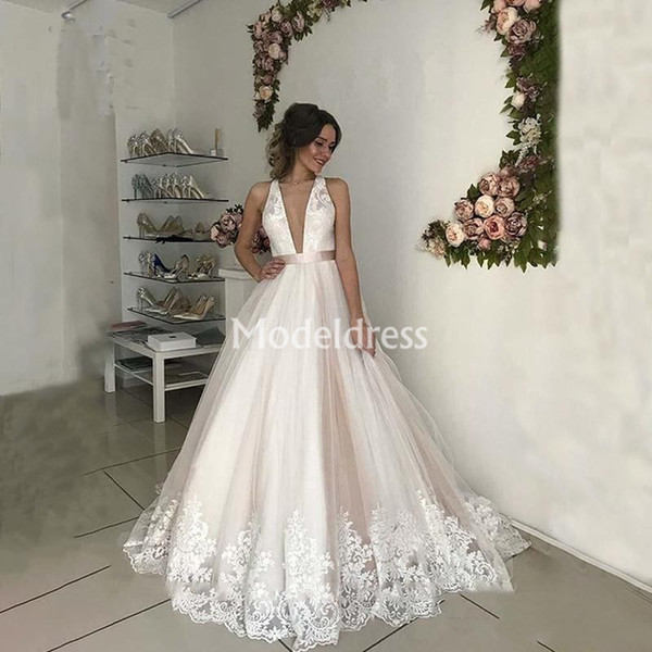 Bohemian Lace Wedding Dresses Deep V-Neck Backless A-Line Sweep Train Country Garden Beach Bridal Gowns Tulle Stylish Vestidoe De Noiva