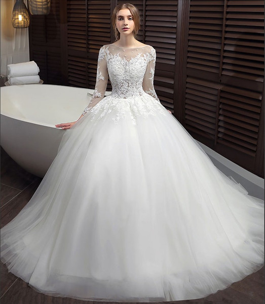 Scoop Neck Tulle A Line Wedding Dresses with Long Sleeves Vintage Wedding Gowns Court Train