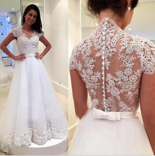 Capped Sleeves Tulle A Line Wedding Dresses with Lace Appliques New Button Covered Bride Dress for Marrige