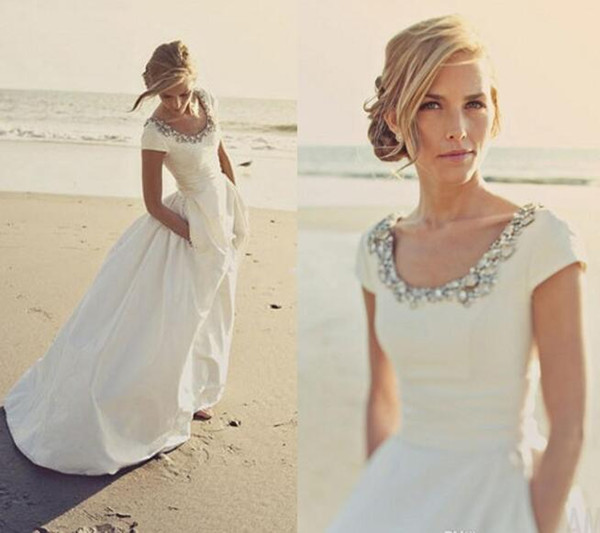 Beach Wedding Dresses with Pockets and Short Sleeves Scoop Beading White Taffeta Cheap Wedding Bridal Gowns Custom Made