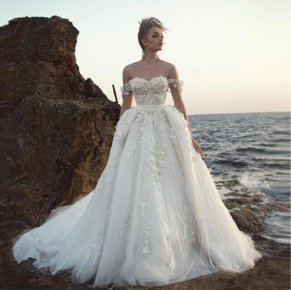 Off Shoulder Detachable Train Beach Wedding Dresses 3D Floral Appliques Backless A Line Tulle Bridal Gown Beach robe de mariee BC1479