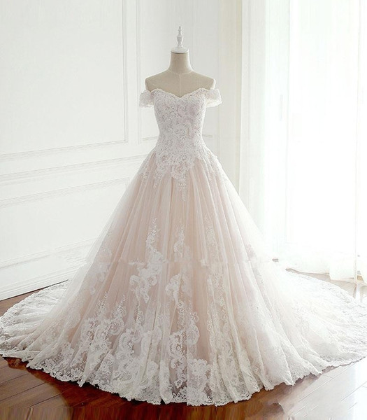 Stunning Lace-up Back Puffy A Line Wedding Dresses Off Shoulder Lace Appliques Tulle Bridal Gown Beach robe de mariee