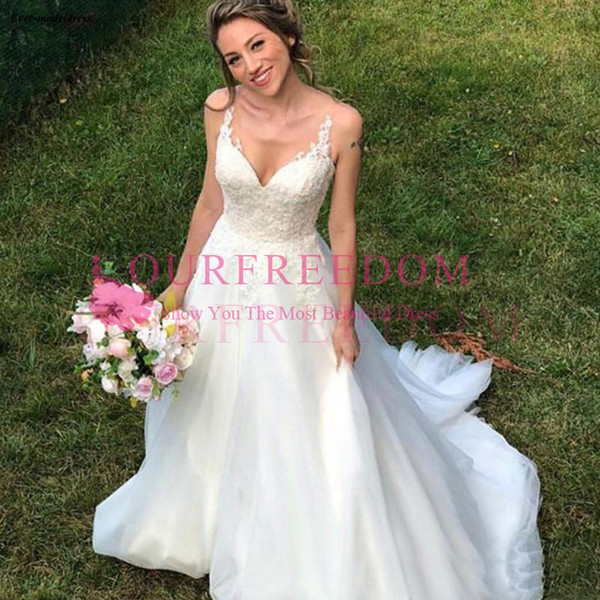 Western Country Wedding Dresses V-Neck Lace Appliques Sleeveless Garden Bridal Gowns A-Line Plus Size Robe De Mariage