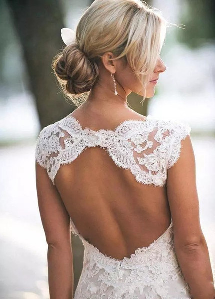 Full Lace Country Wedding Dress A-line V-neck Cap Sleeves Keyhole Back Sweep Train Vintage Plus Size Custom Made Wedding Dresses