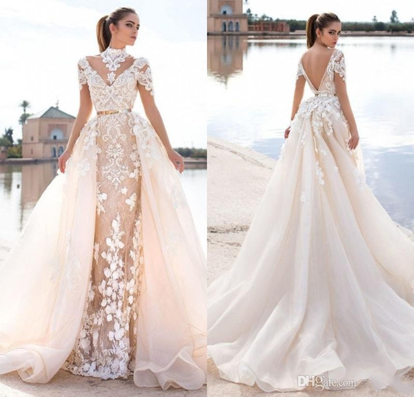 Vintage Halter Champange Wedding Dresses Lace Appliques Short Sleeves Backless with Detachable Train Floor-Length Royal Bridal Gowns