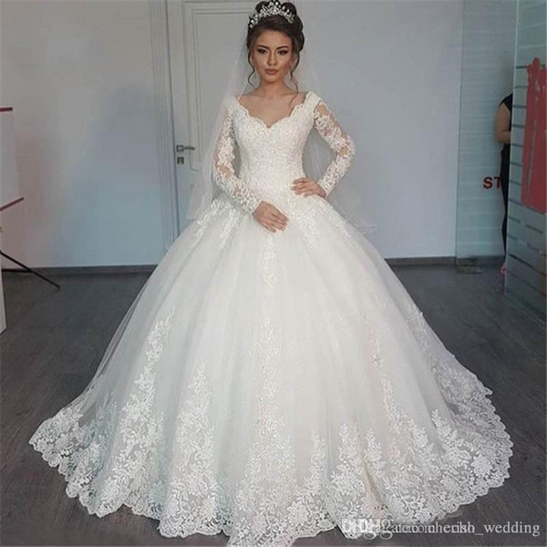 Plus Size Wedding Dress V Neck Long Slevee Zipper Back Lace Applique Tulle Vinatge Sweep Train Wedding Bridal Gowns For Fall DTJ