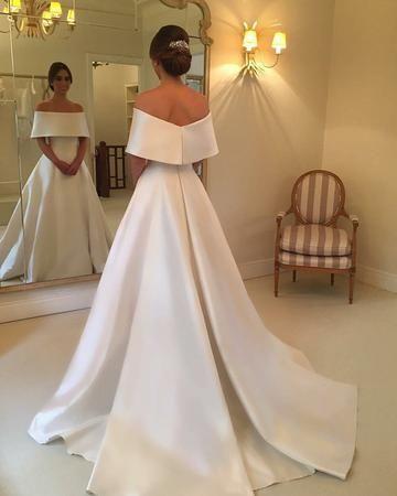 Elegant Princess A line Wedding Dresses Court Train Ruched Off shoulder Zipper Wedding Bridal Gowns